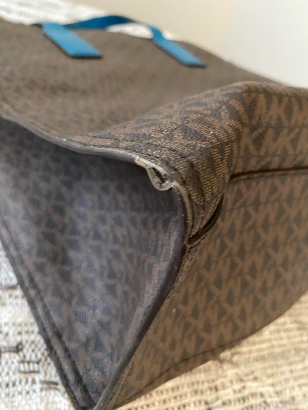 Michael Kors Teal-Trim Brown Monogram Tote with Gold Hardware - Picture 5 of 7